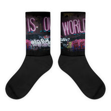 Load image into Gallery viewer, 'TWIO' Sox